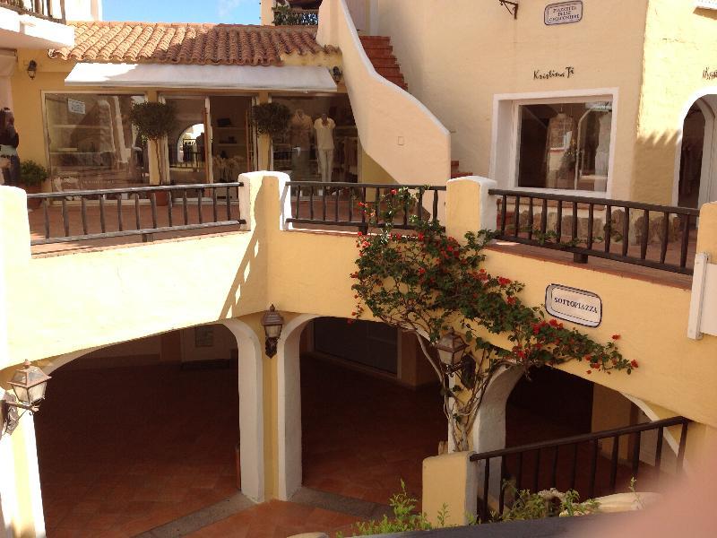 Residence Costa Ruja Portisco Exterior photo