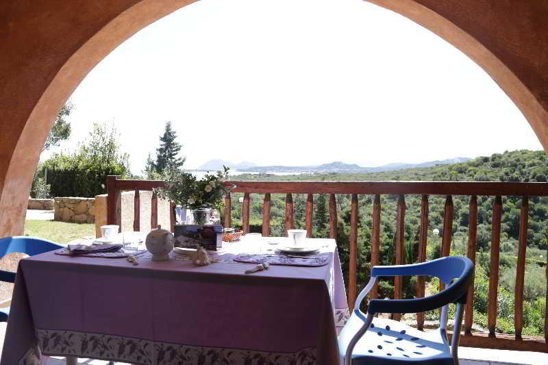 Residence Costa Ruja Portisco Exterior photo