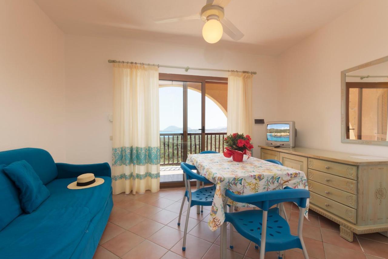 Residence Costa Ruja Portisco Exterior photo
